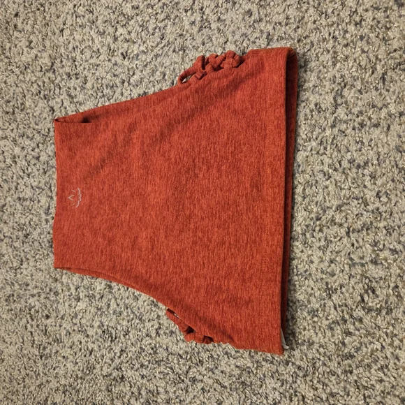 Beyond Yoga Women's Red Top - Picture 3 of 3